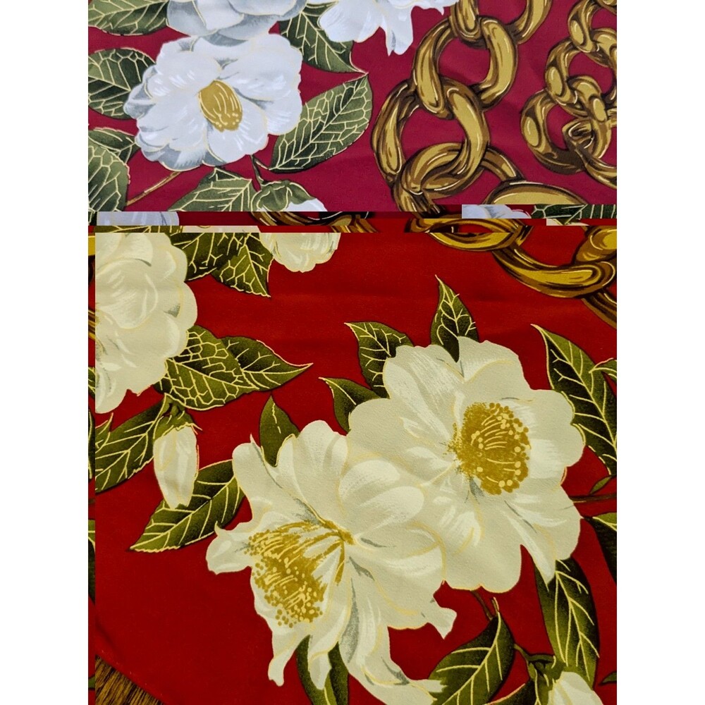 Vintage 90’s CHANEL Red 100% Silk Scarf White Floral Chain Print Logo 34" × 34” - Picture 7 of 9